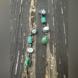 Navajo Latricia Largo Sonoran gold & mother of pearl & SS drop earrings
.